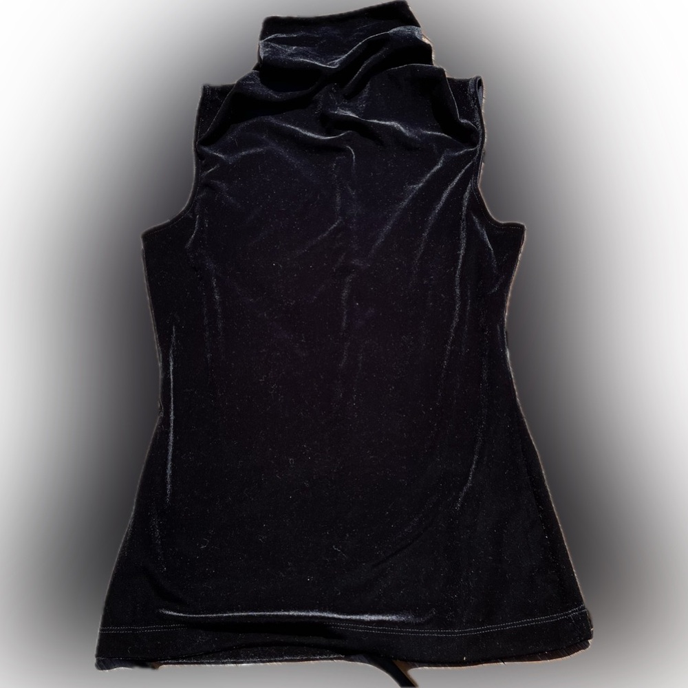 Black velvet top